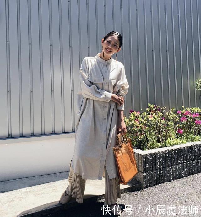  阔腿裤■二胎辣妈的日常时尚穿搭，温柔又舒适，自信就是一种魅力