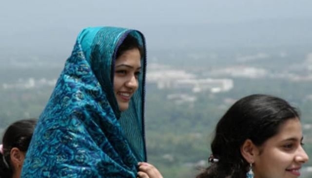 巴基斯坦揪起来华热潮，来到中国澎湃激动，感叹中国人好性情