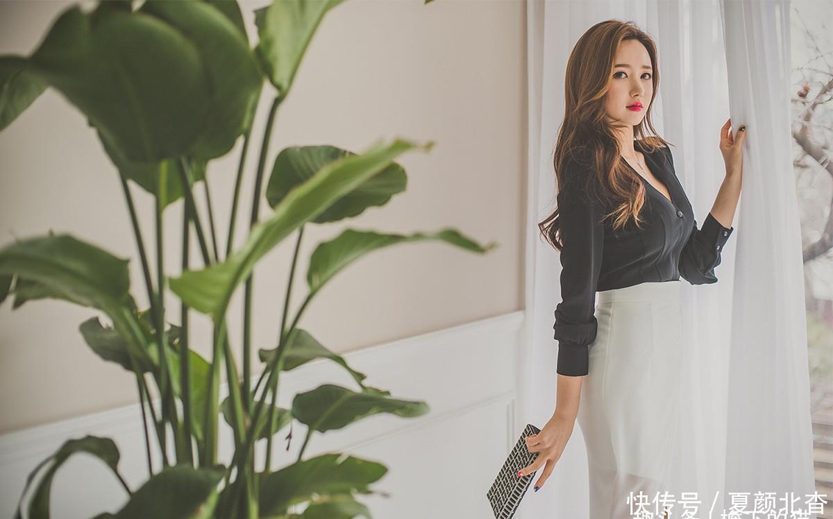 『感觉』李妍静-职场白领风V领薄纱衣裙鉴赏