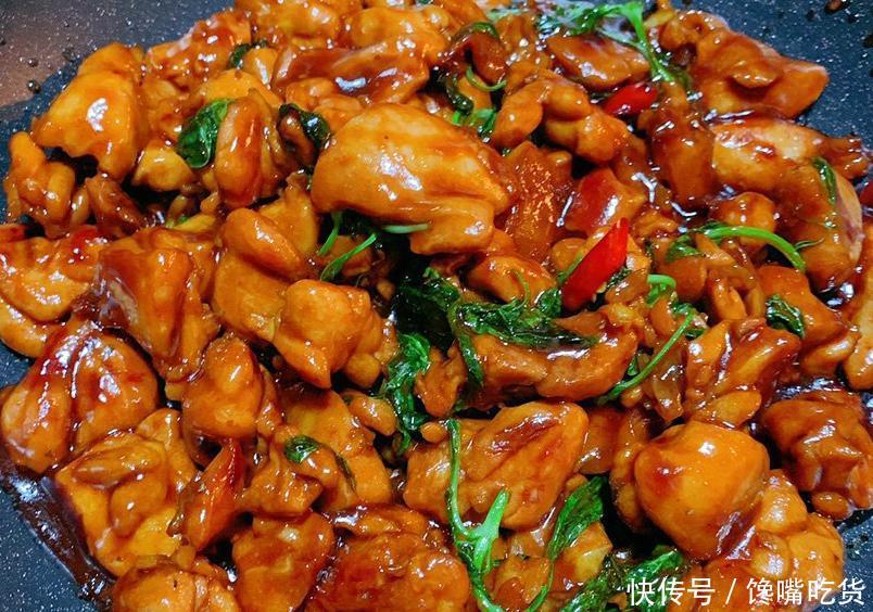  『看起来』台式美味三杯鸡，炒糖色和九层塔的加入，出锅后色泽很诱人