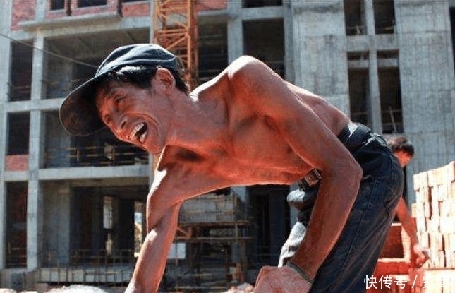  建筑行业■工地500元日薪却难招到人, 为啥? 专家不解, 资深农民