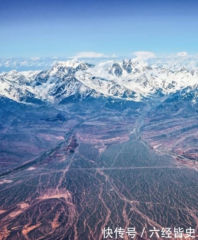  【山系是世界】天山山系：世界上距离海洋最远的山系，也是干旱