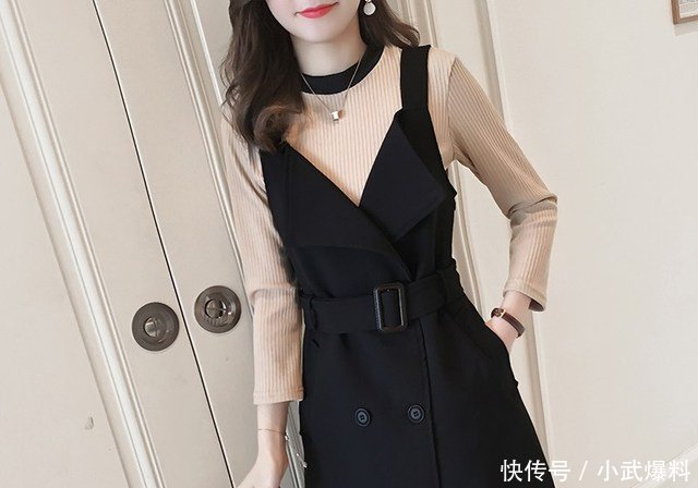 别傻傻穿打底裤+毛衣，今年流行短靴+长毛衣，超时髦