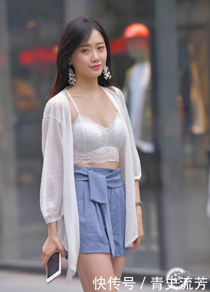  [女人]成熟的女人也很美，小姐姐蕾丝背心秀出性感身材