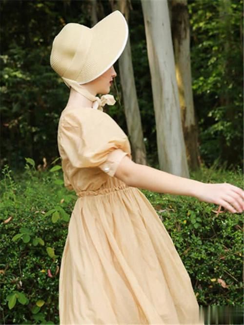  复苏@万物复苏的春季，怎么能少得了裙子呢