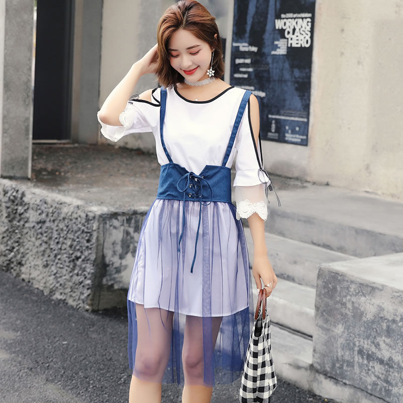 小清新长裙来了，穿上显瘦又修身呢