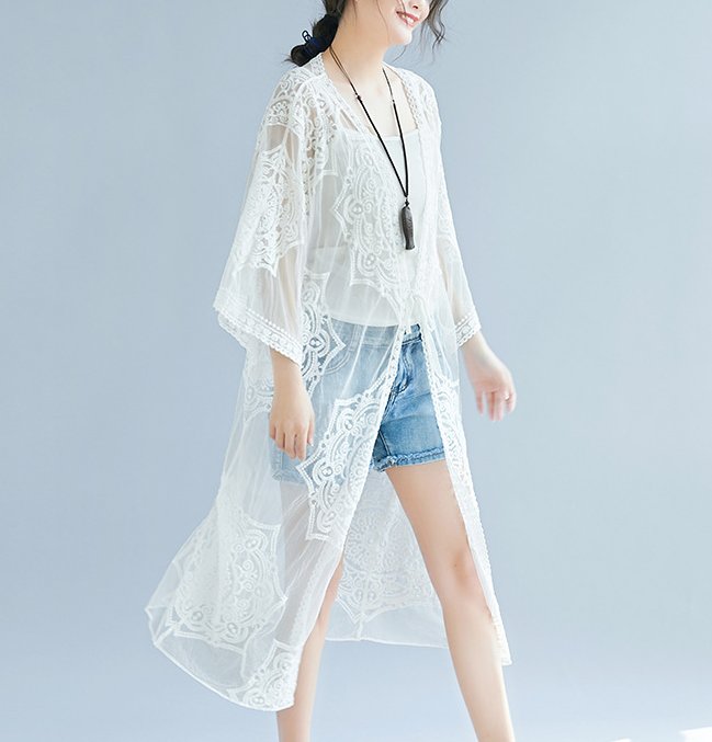 现在的女孩都真敢穿，同学衣柜里“夜店裙”让我大开眼界，我也买