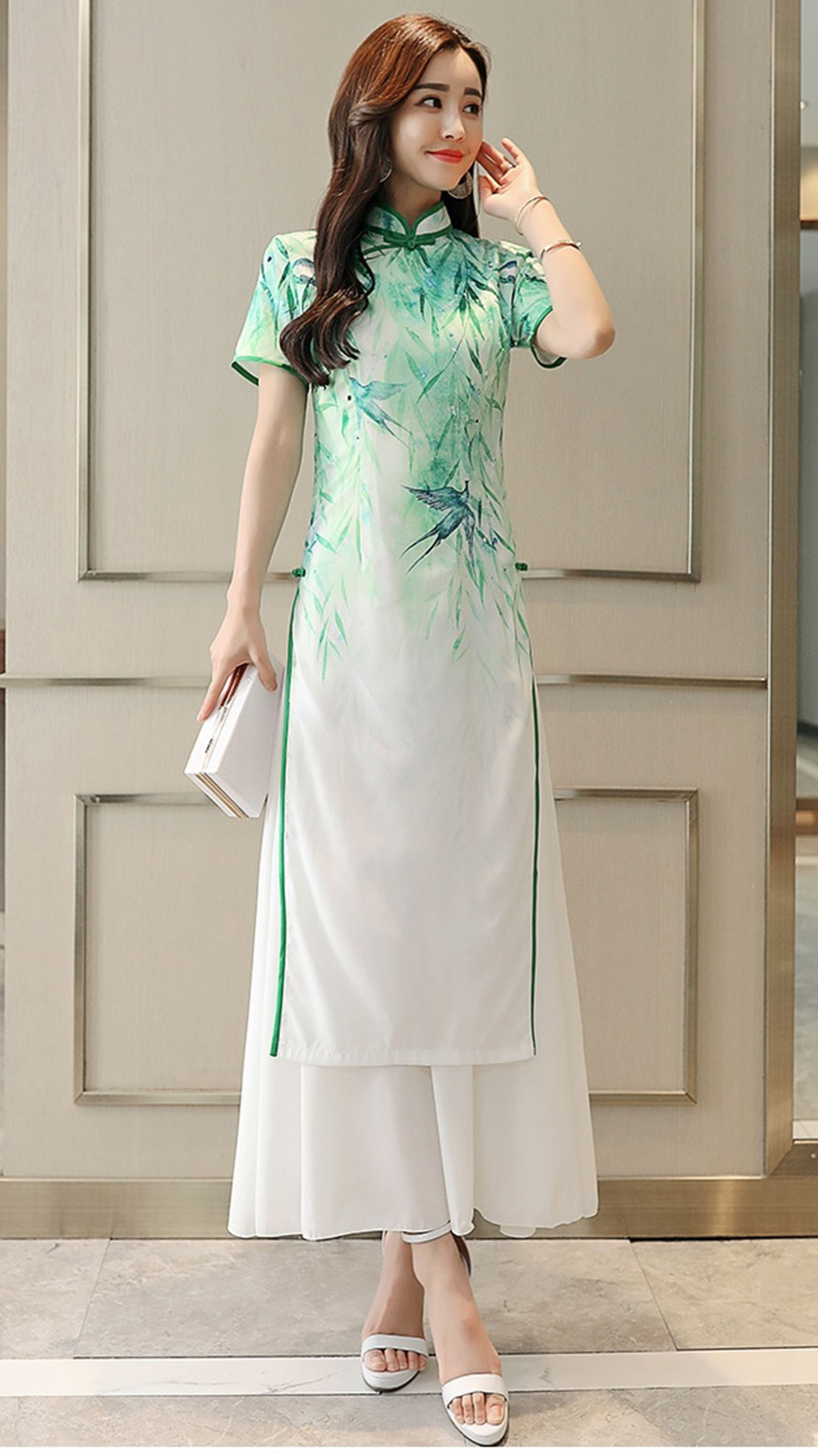 小巧玲珑身材适合穿这款改良旗袍连衣裙,高腰短袖长裙,简约舒适