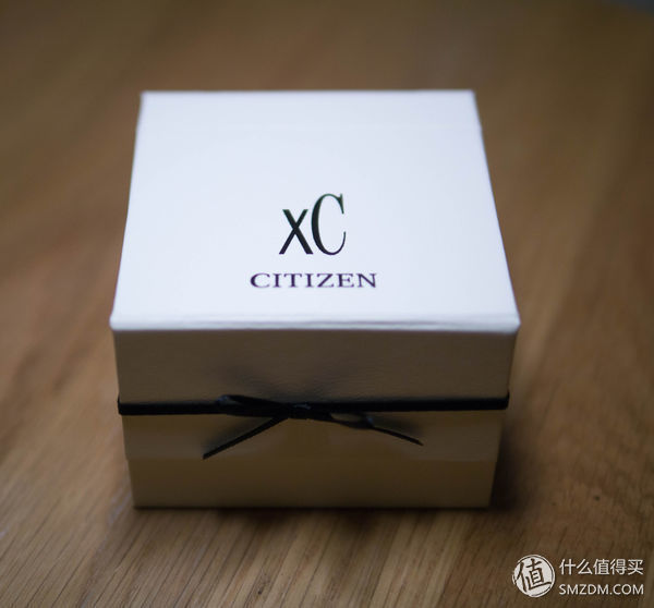 日本之行购入CITIZEN 西铁城 女款光动能电波表 开箱