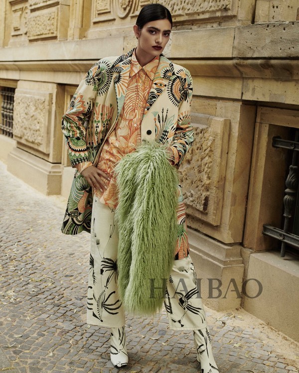 Mytheresa携手Dries Van Noten推出专属系列