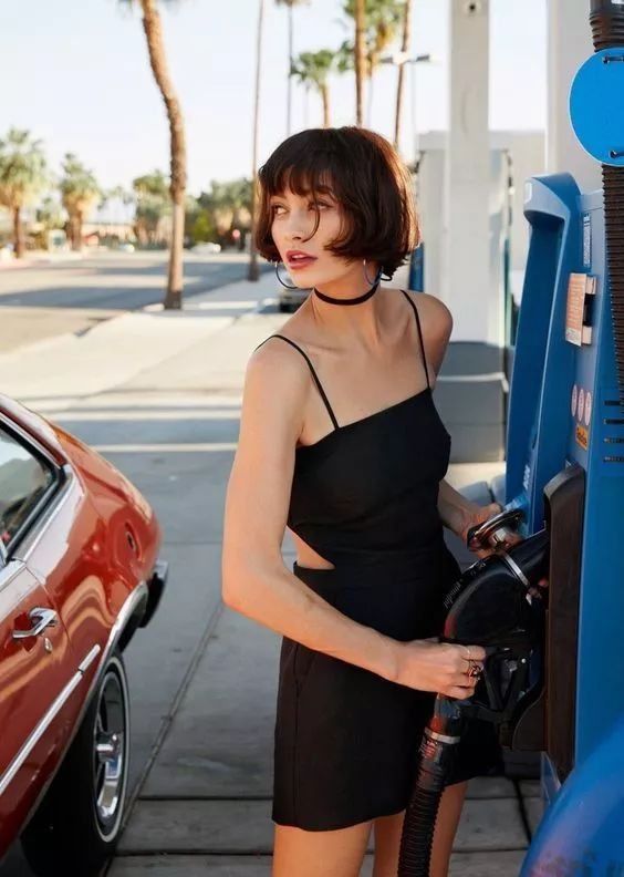 Produce48的C位少女宫胁咲良,她的神秘“铁刘海”真不是粘了胶水