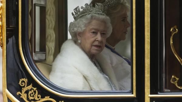  『自我隔离』白金汉宫：英国女王16天前见过首相约翰逊 目前健康状况良好