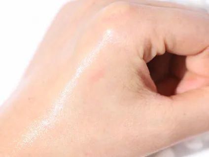  「想囤的精华」很久没出门的靓女们 你的存货还能撑多久？
