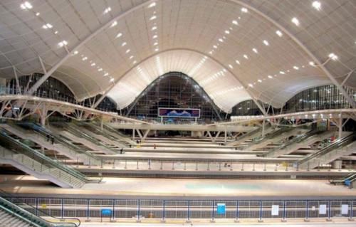  建筑@中国“最美”火车站，耗资140亿，被誉为全球最美建筑！