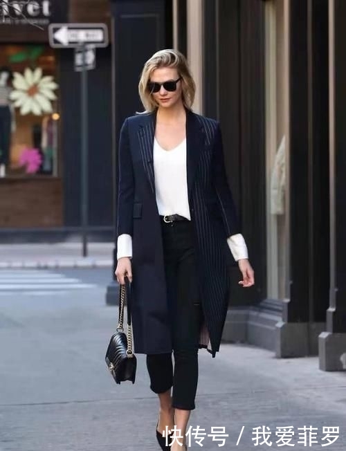 『女人』女人过了35岁,尽量少穿这4种“土气”裤子,多穿另外4种才显高级