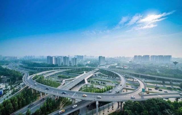  「明年」行业新闻 | 明年起，这一新高速收费标准将施行，又一惠