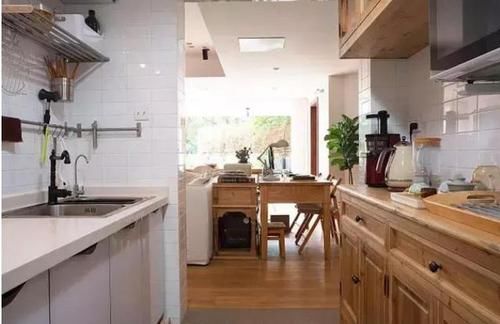 #小别墅#48㎡奇葩小户型,男主不仅整了小院,还设计出2室小别墅的既视感