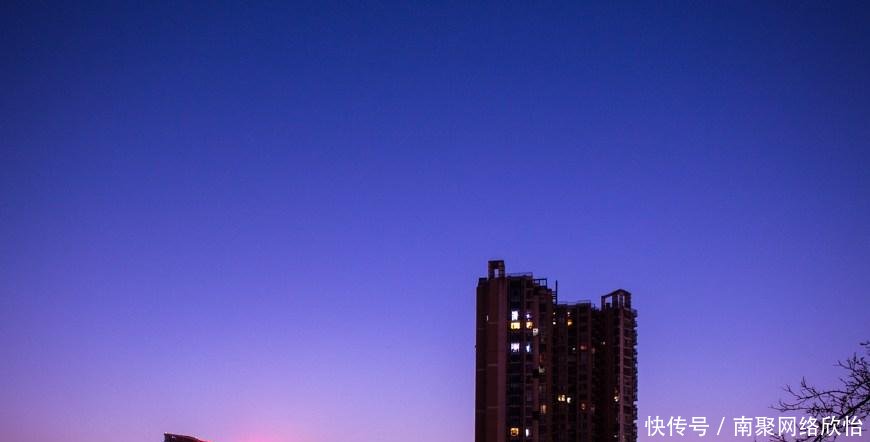 成都和武汉, 未来发展你最看好哪个 不同维度分析, 附城市GDP图