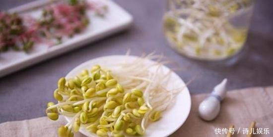 蔬菜：这3种“自种菜”发芽快，放在阳台正合适，想吃直接掐一把