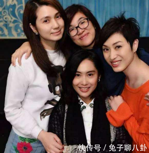 洪欣好友陈法蓉发文澄清,27号所发微博没有影射,当时不知传闻