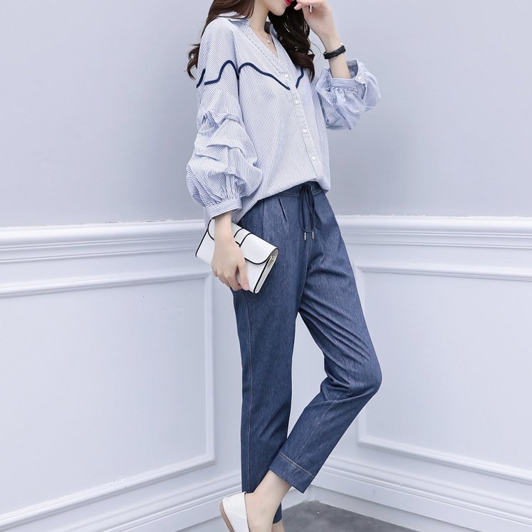 立秋过后，少穿裙子!今年流行气质套装，70后妈妈穿洋气又时髦