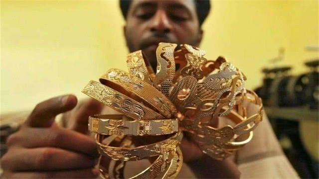 印度黄金那么便宜，绝对是白菜价，为何中国人去旅游却不买