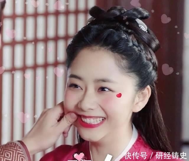 『少女』被Jennie美哭了!原来圆脸也可以又酷又少女!