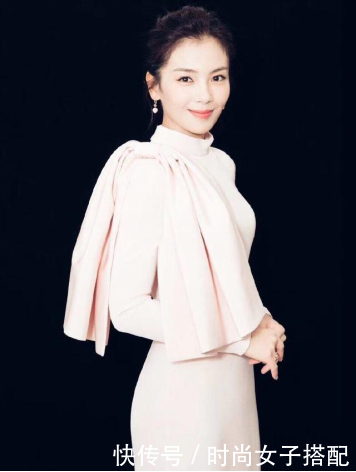 刘涛身上的气质也是很多人模仿不来的，40岁穿出25岁的感觉！