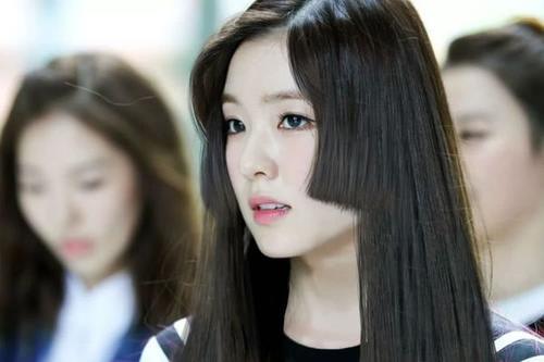 国字脸分分钟变小V，热巴和赵薇亲自示范换脸一“刀”切！