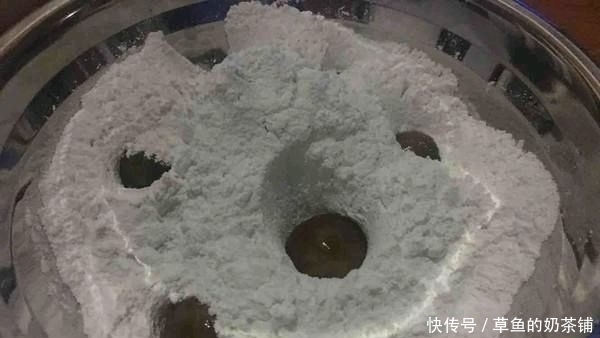 『糯米粉』“穷人的阿胶”被发现,妈妈1周吃2次,气血双补,40岁不显老