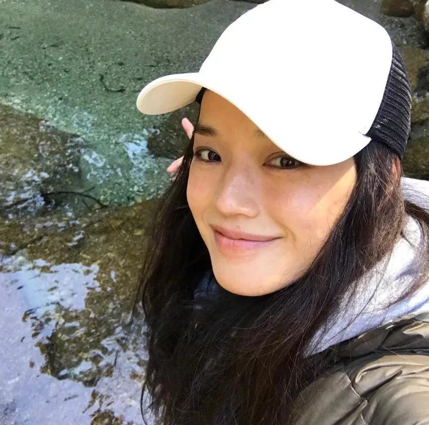 徐璐“嫌弃”自己脸方？我不信！明明看起来很高级！