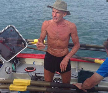 五旬老汉成第一个划船跨越太平洋的人，单独在海上漂泊了7个月