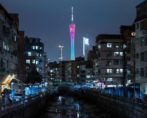  [中国]中国十大城市平均月薪排名公布，北京居榜首，重庆买楼压