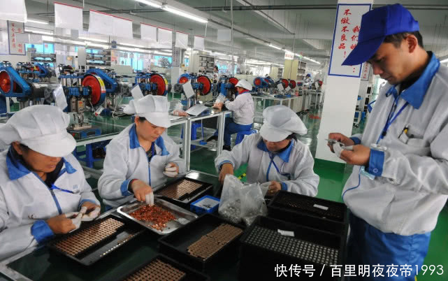  【城里人】农民工进城，以前抢着找活干，现在却比城里人更抢手