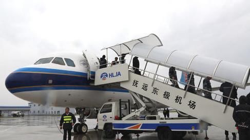 国内最“闲”机场，每天只有一架飞机起飞，工作人员早早就下班