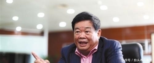  #现如今#中国真正的“隐形首富”，身价超过了李嘉诚，90岁仍活得像个农民