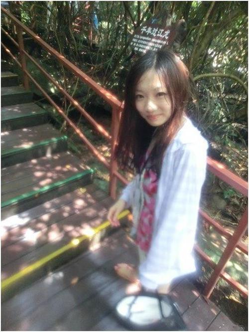 在三亚的碧海蓝天上我要飞得更高,看得更远