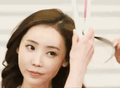 娜扎这本发型教科书也踩雷了?这样扎丸子头简直自寻死路...