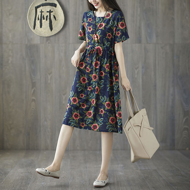 不要天天连衣裙+丝袜，土鳖了!瞧瞧这些连衣裙直接就美美滴