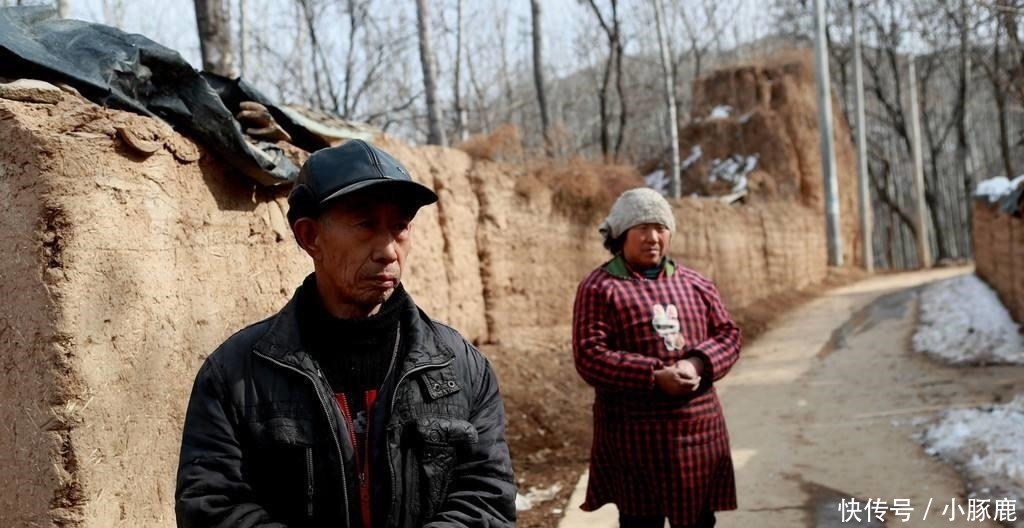 农村怪象: “伪寡妇、留守妇男”越来越多, 为何? 都不出去赚钱吗