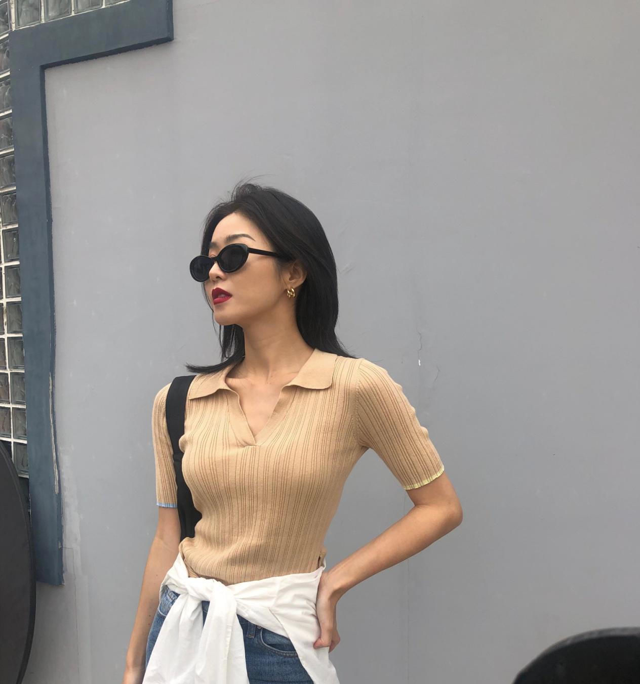  『会看起来』奔四女人“装嫩”穿搭,简约时尚又减龄,时髦精致又有女人味