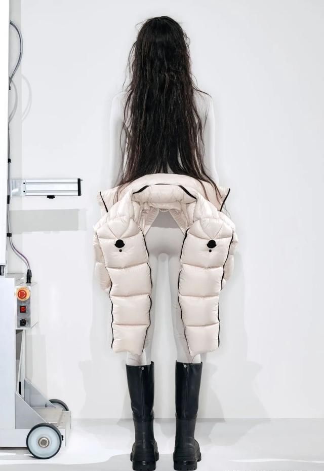 设计师@2020秋冬 Genius 系列：多个天才设计师的合作系列，MONCLER
