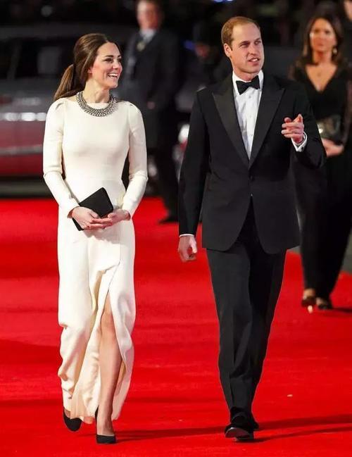 自信就是贵族气质的来源!Kate Middleton 王妃教你穿出气质！