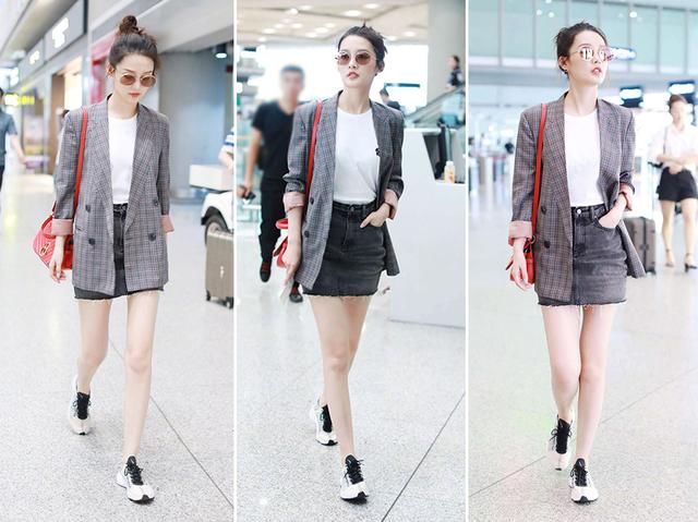 七夕手袋“包治百病”，杨幂何穗背上同款，李沁林允还不小心撞包