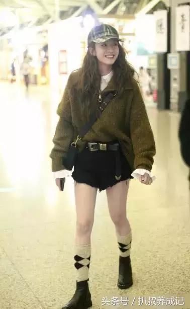 迪丽热巴和张雪迎撞衫，这次热巴敌不过张雪迎