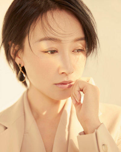  [赵子琪]赵子琪暖春造型刚柔并济 活成别人羡慕的样子