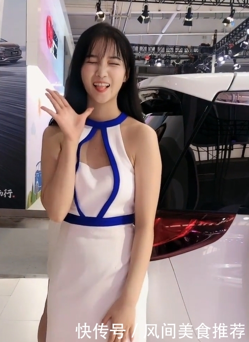  『小姐姐』车模小姐姐别笑了，眼睛都没了