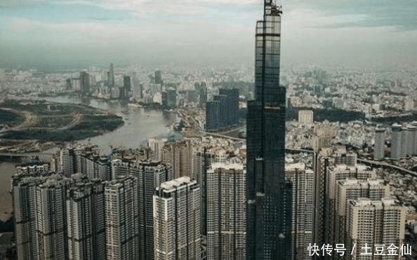  「看起来」越南两座大城市，看起来很发达，城建放在国内是什么