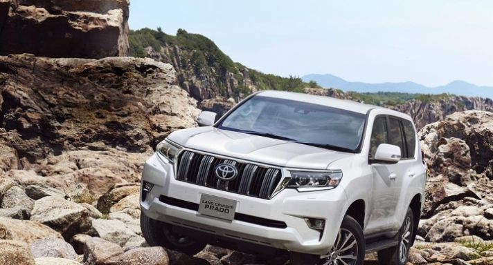  「丰田」8.98万起, 丰田刚发布了一台独一无二的轿车, 能干掉SUV