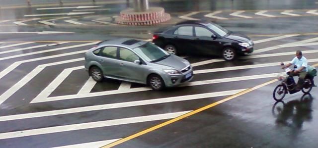  斑马线■在道路上不认识这5种“道路标线”，别说自己是老司机